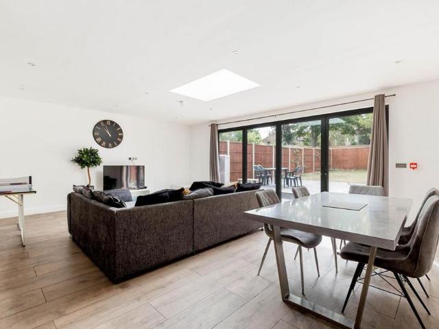 House for rent in Wallington, Greater London