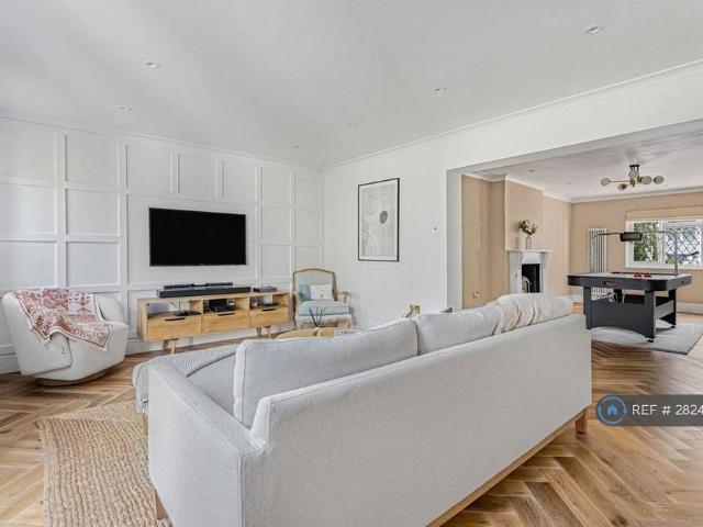 House for rent in Radlett, Hertfordshire