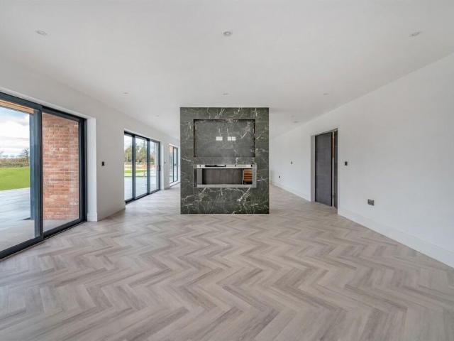 House for rent in Plumley