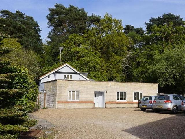 House for rent in Claremont Park, Blackhills