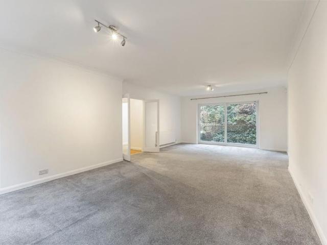 House for rent in Denham, Gerrards Cross and Chalfonts Community Board, Gerrards Cross