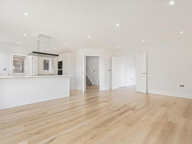 House for rent in Henley-on-Thames, Berrick Salome