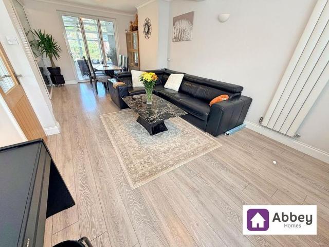 House for rent in Western Park, Leicester