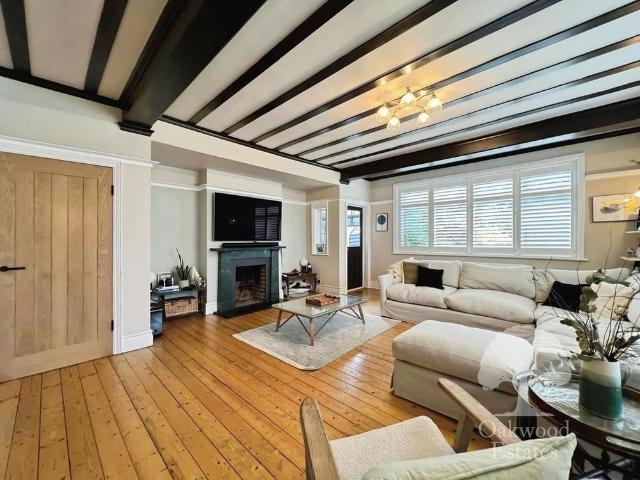 House for rent in Chalfont St. Peter, Denham
