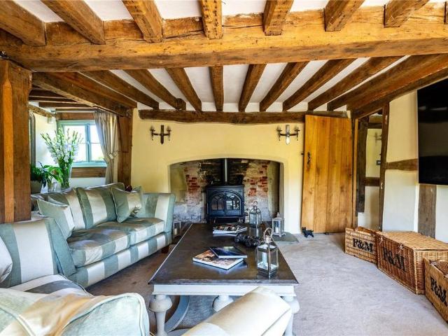 House for rent in Fole, Surrey