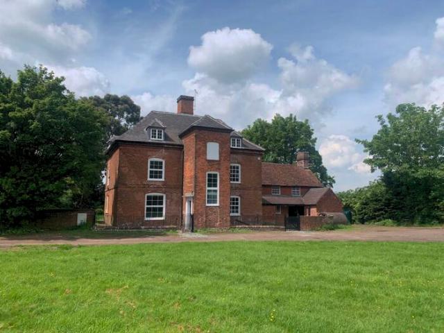 Apartment for rent in Coleshill CP, Gun Hill