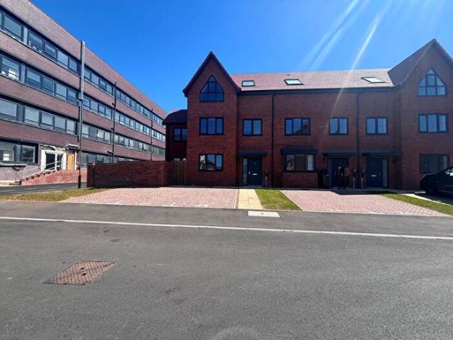 Apartment for rent in Southcourt, Aylesbury