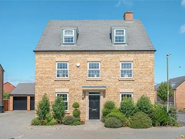 Apartment for rent in Deer Park, Black Bourton