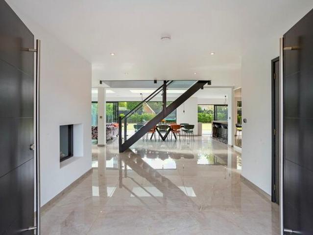 Apartment for rent in Milverton, Green Close