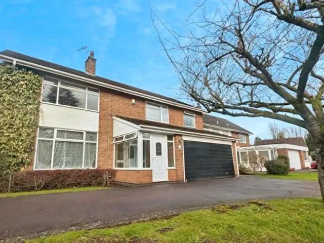 Apartment for rent in Blossomfield, West Midlands