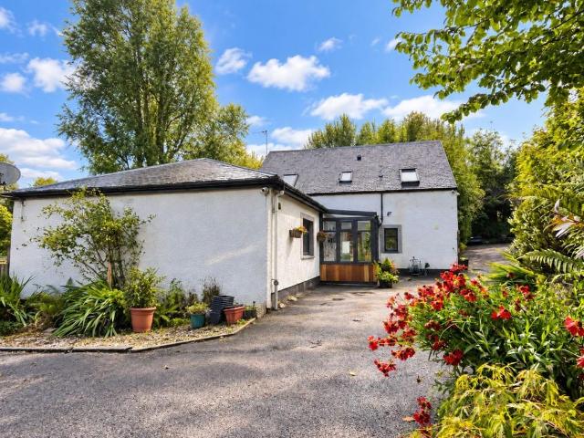House for sale in Kelty, Scotland