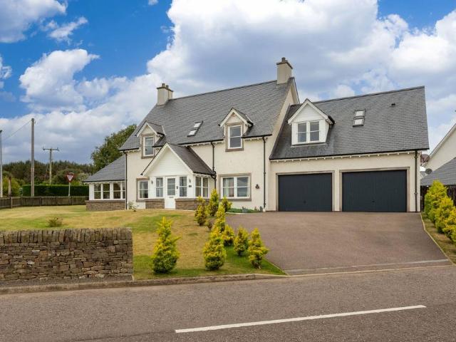 House for sale in St Cyrus, Scotland