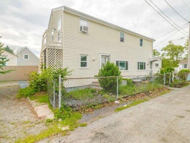 House for sale in Dighton, Bristol County