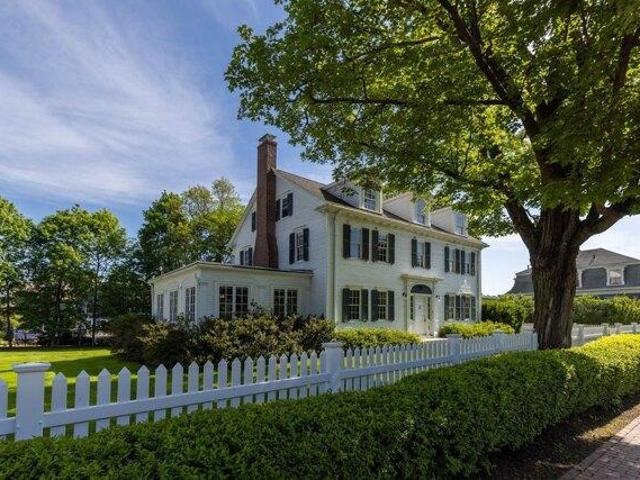 House for sale in New Hampshire