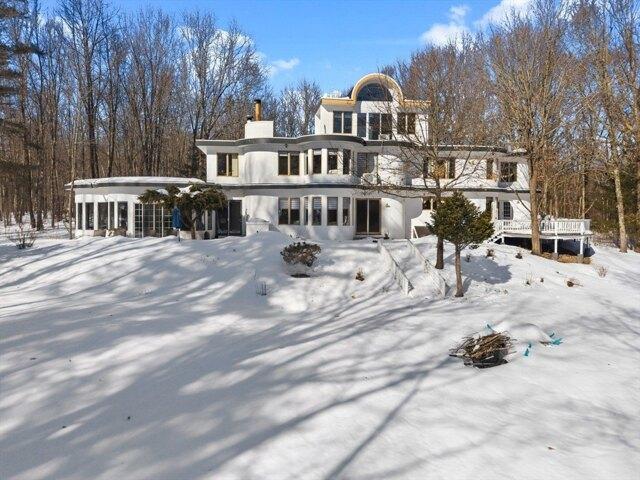 House for sale in Dudley, Massachusetts