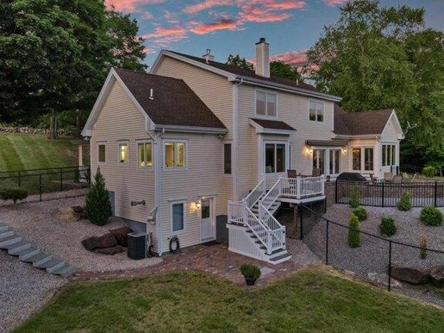 House for sale in Dunbarton, Merrimack County