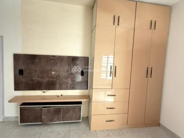 Detached duplex for rent in Eti Osa, Lagos