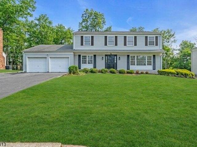House for sale in East Hanover