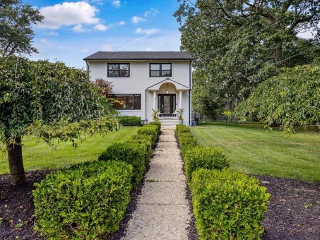 House for sale in Monmouth, New Jersey