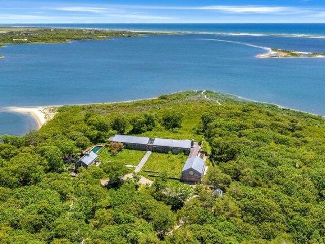House for sale in Edgartown, Massachusetts
