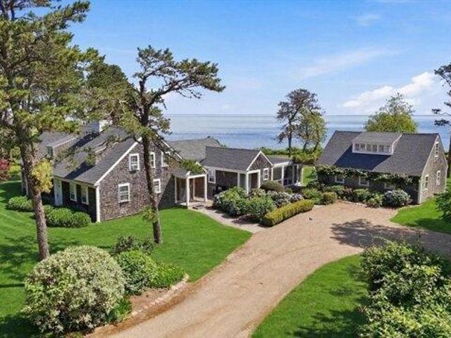 House for sale in Edgartown, Dukes County