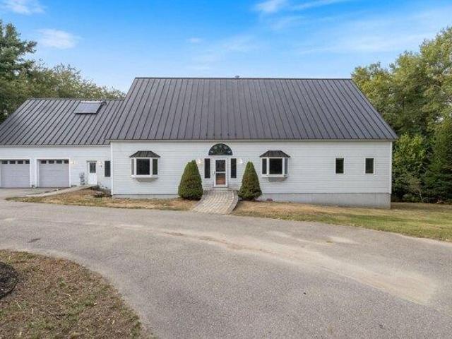 House for sale in Edgecomb, Maine