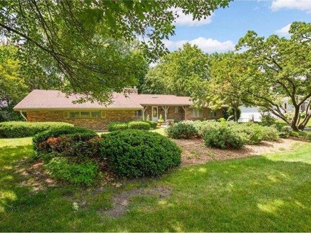 House for sale in Braemar Hills, Edina