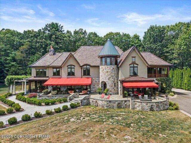 House for sale in Effort, Pennsylvania