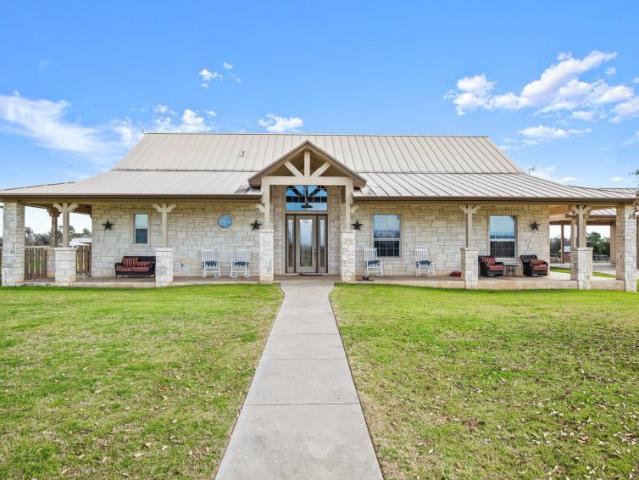 Condo for rent in Elgin, Texas