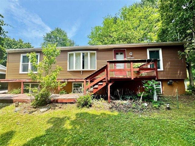 House for sale in Elizaville, New York