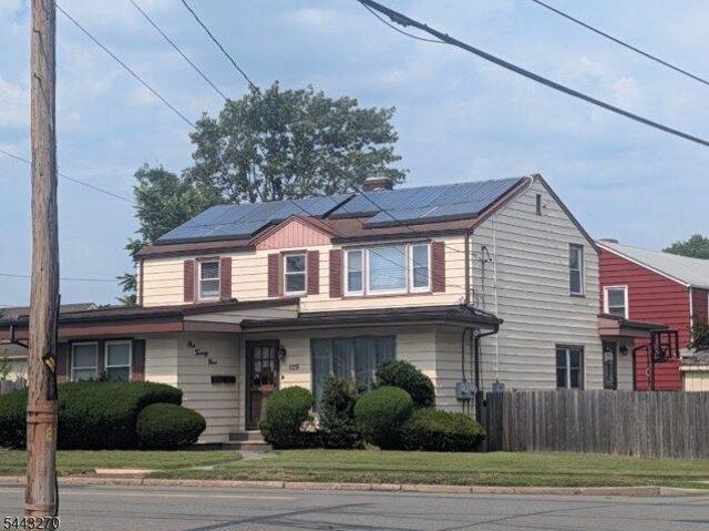 House for sale in Elmwood Park, New Jersey
