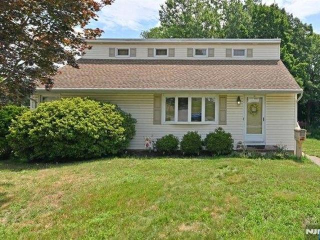 House for sale in Emerson, New Jersey