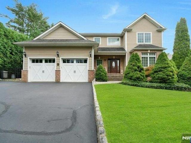 House for sale in Emerson, New Jersey