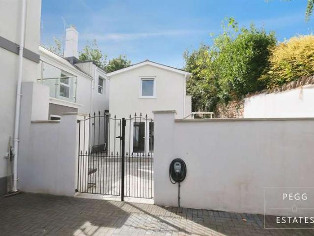 Cottage for sale in Upton, Babbacombe
