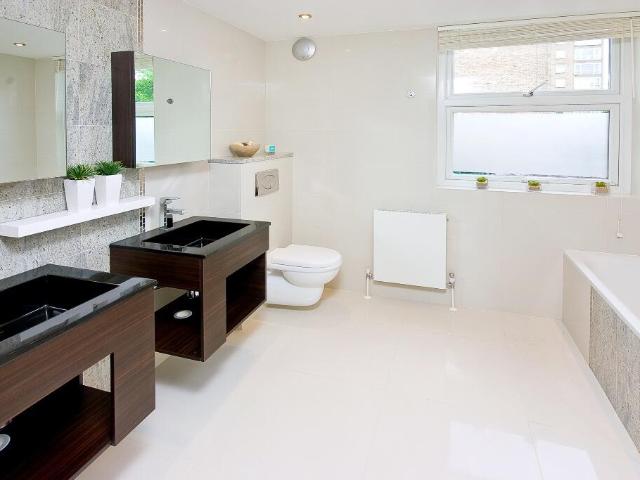 Terraced House for rent in St John's Wood