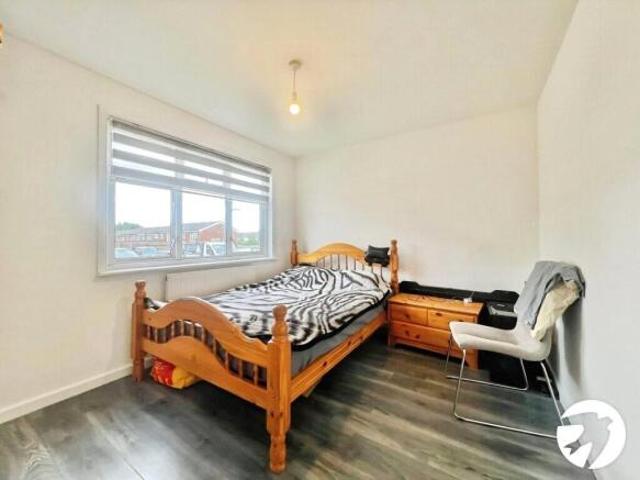 Cottage for rent in Swanley, The Butts