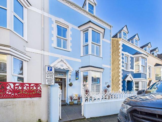 House for sale in Tenby, Wales