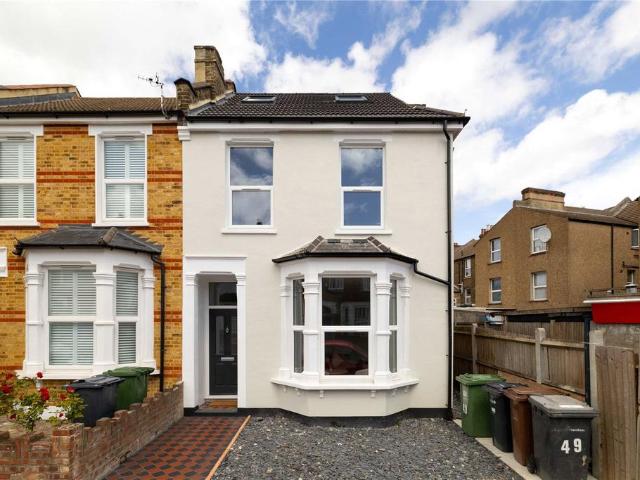 House for sale in London Borough of Lewisham, Greater London