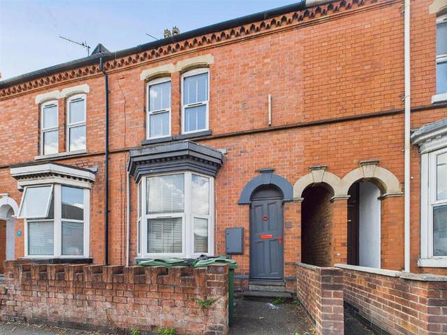 House for sale in Elmfield, Leicestershire