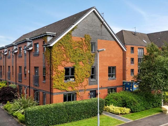 House for sale in Anniesland, Scotland