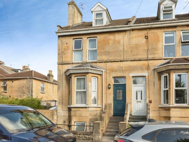 House for sale in Locksbrook, Bath