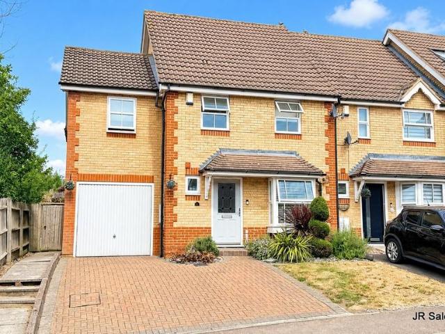 House for sale in Goffs Oak, Broxbourne