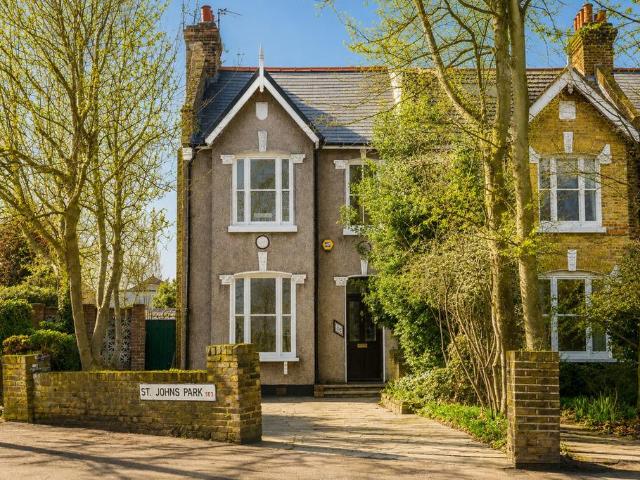 House for sale in Kidbrooke, Greater London