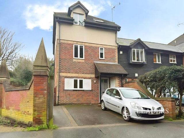 House for sale in Hythe, Fordham Heath