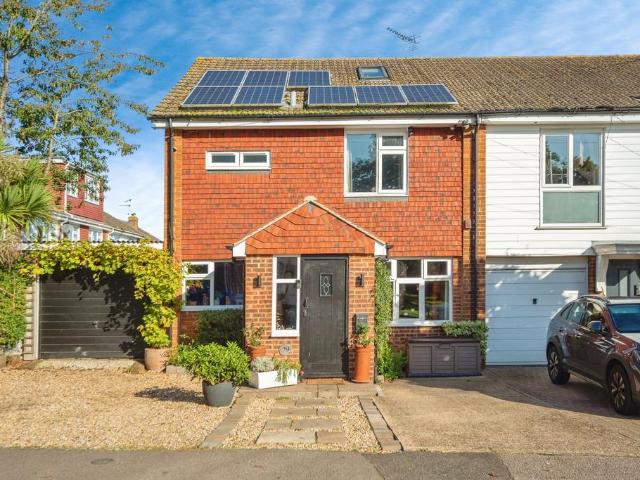 House for sale in Parkwood, Gillingham