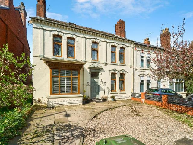House for sale in Bloxwich, West Midlands