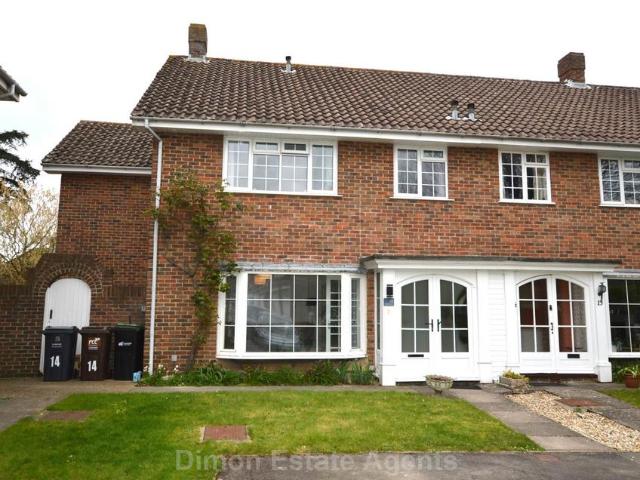 House for sale in Middlecroft, Hampshire