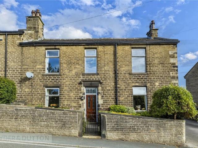 House for sale in Barkisland, West Yorkshire