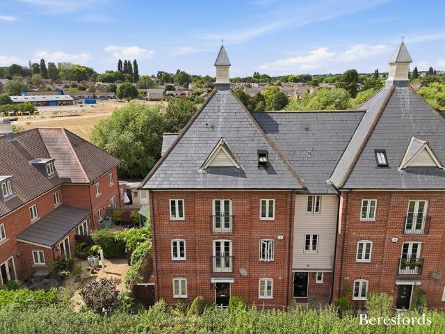 House for sale in Hythe, Fordham Heath