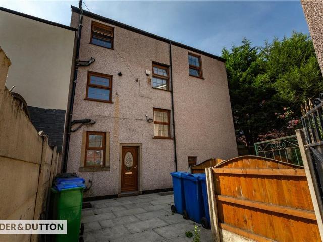House for sale in Spotland Bridge, Burnedge